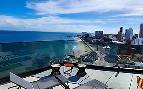 Studio com varanda na melhor vista da Barra - Spot Barra